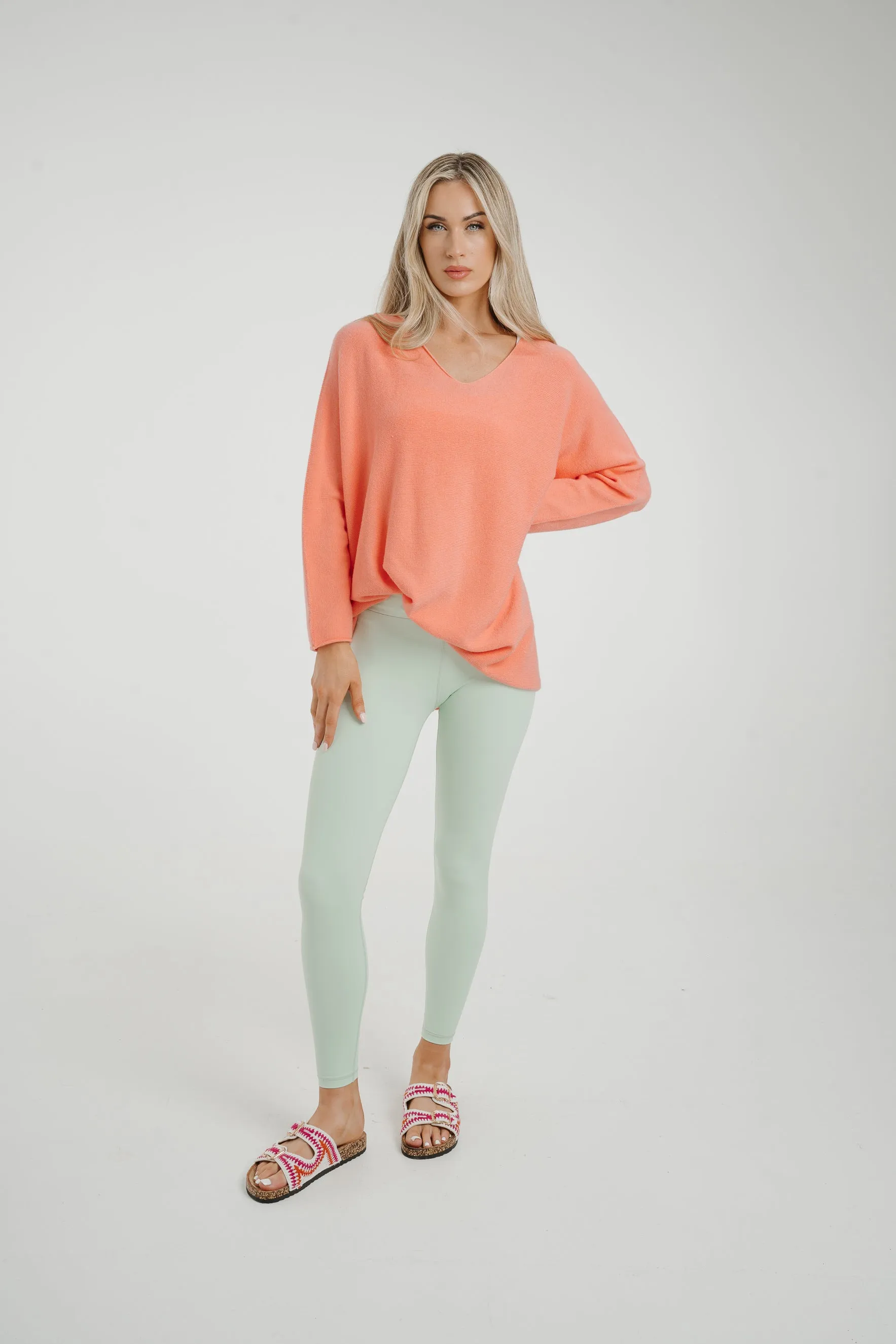 Amber V-Neck Jumper In Coral