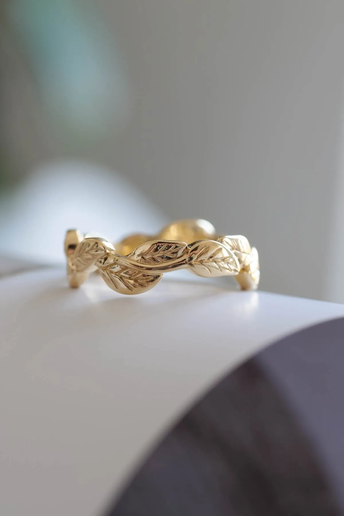 Textured leaves wedding band, unisex nature inspired ring